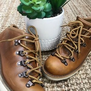 danner low cut boots